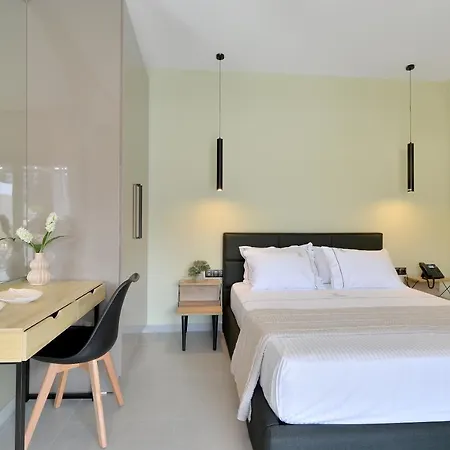 Swan Paradise Residences Loutra Elenis Extérieur photo