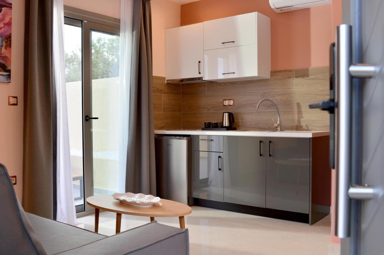 Swan Paradise Residences Loutra Elenis
